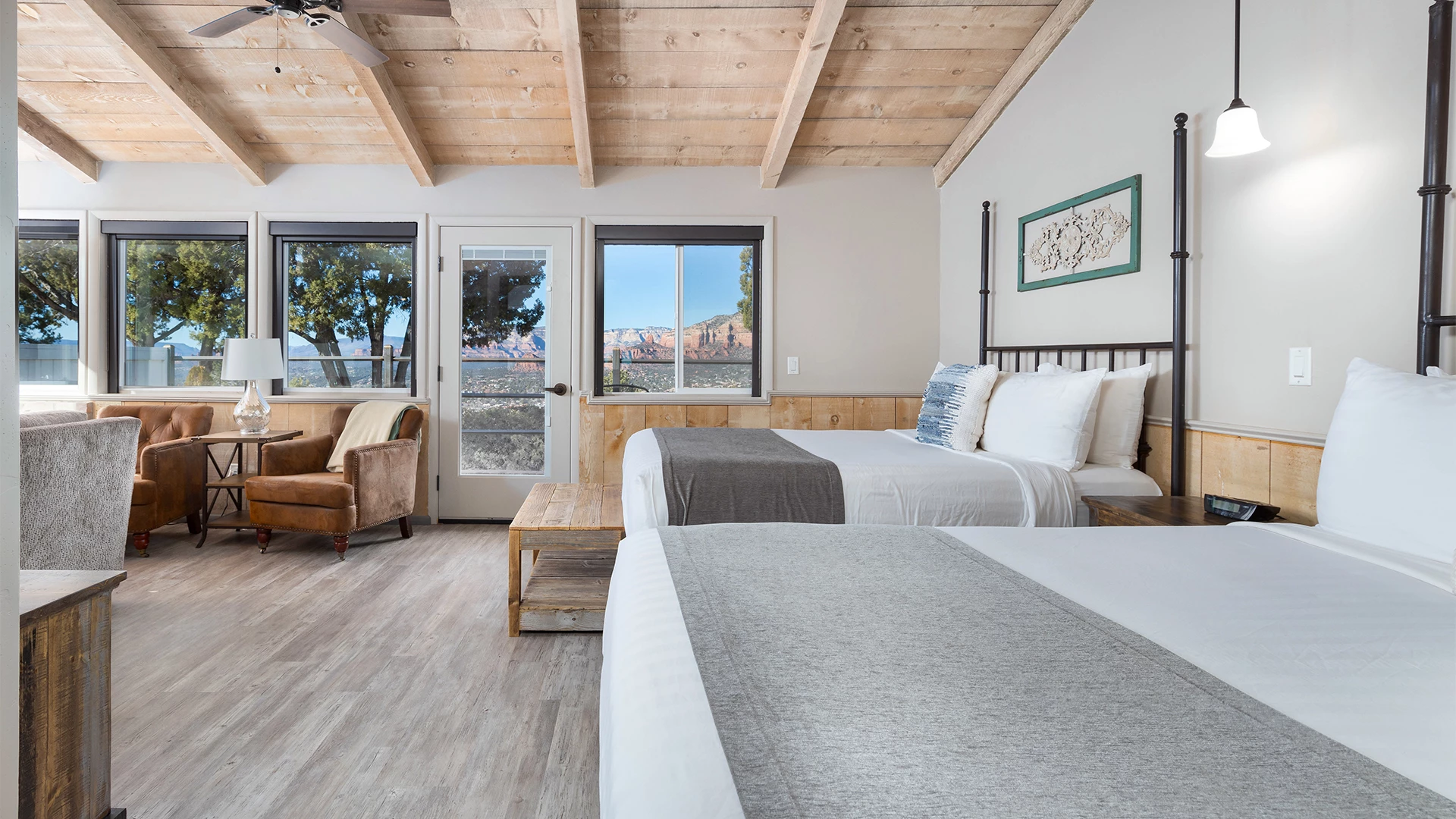 Cottage Queen at Sky Ranch Lodge — image 3 of 5